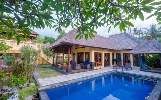 Amertha Bali Villas Beach Front Resort and Spa