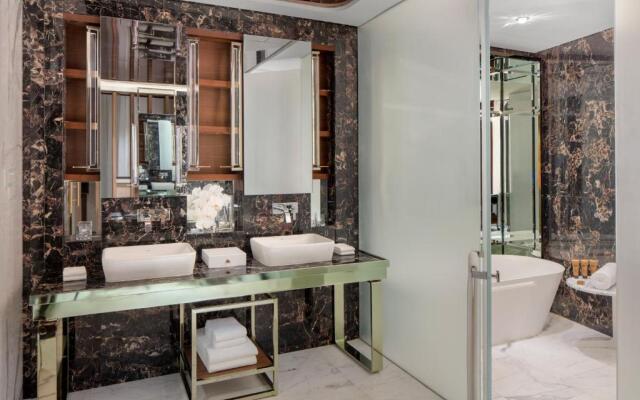 Staycae Paramount Sheikh Zayed