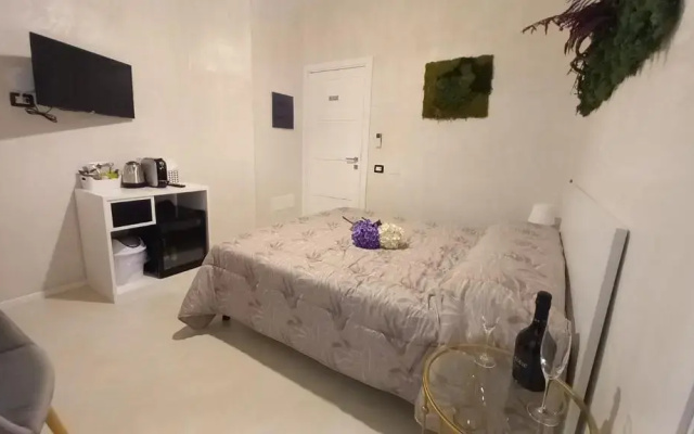 Flower Rooms Cagliari
