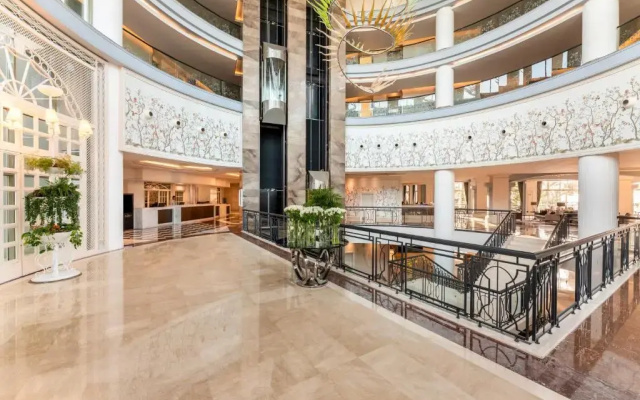 Rixos Premium Tekirova - The Land of Legends