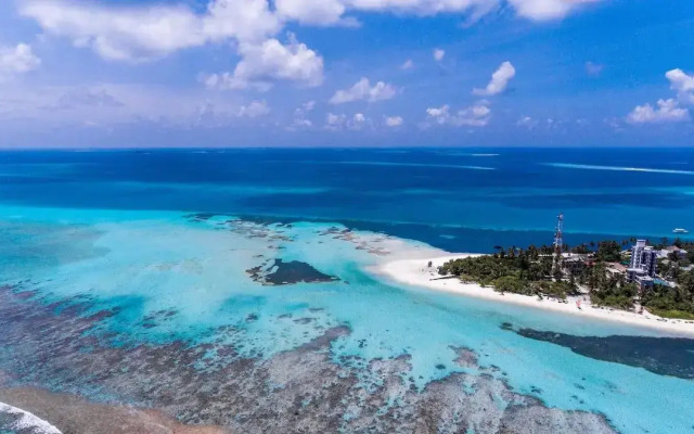 Ariston Dhangethi Inn