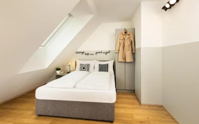 lyf Schönbrunn Vienna