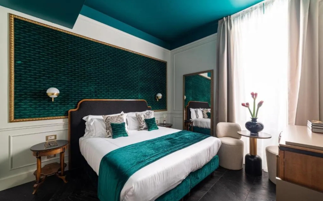 HT6 Hotel