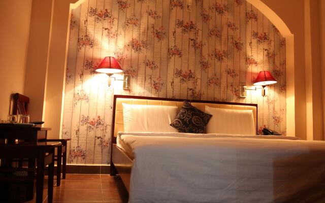 Sasa Hotel