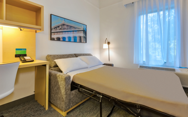 TownePlace Suites by Marriott Nashville Airport