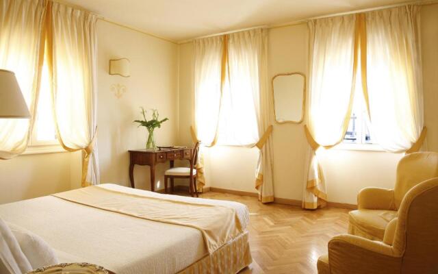 Boutique Hotel & Restaurant La Vittoria Garda