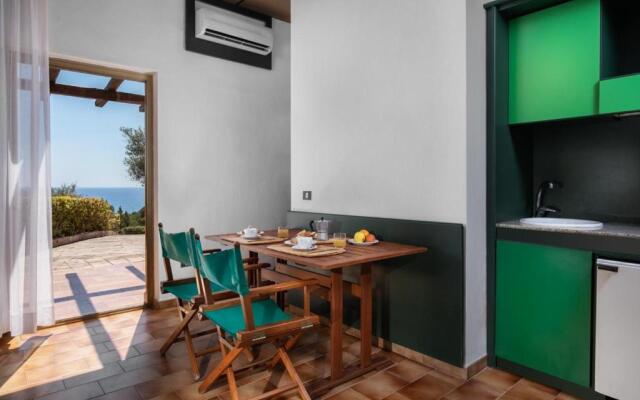 Eco Village Baia delle Ginestre