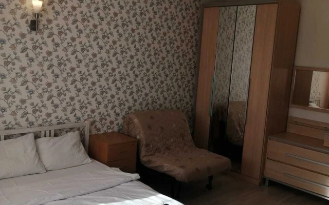Номер комфорт улучшенный с 1 двуспальной кроватью — фото 1