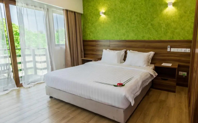 Olive Goidhoo Hotel