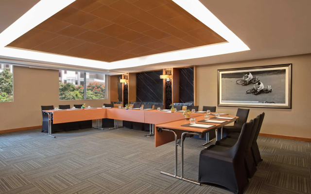 DoubleTree Suites by Hilton Bengaluru Outer Ring Road