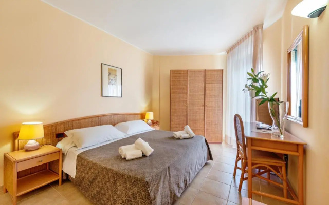 Rina Hotel