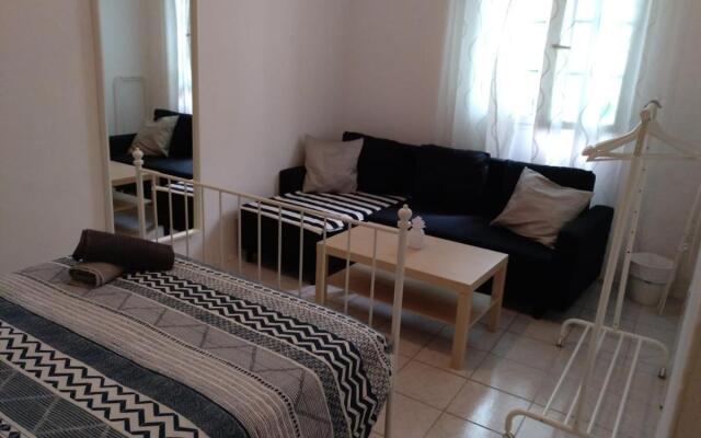 Little Surf House Hostel