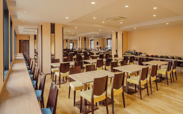 Nest&Rise Osaka Namba Hotel