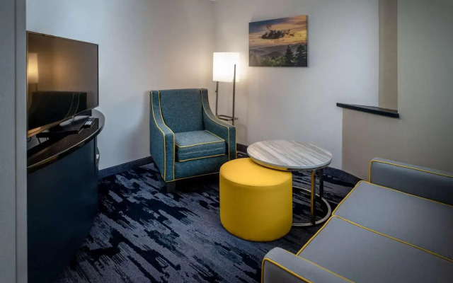 Best Western Plus Hotel Beckley Inn