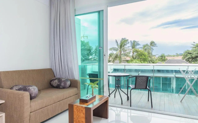 KC Beach Club & Pool Villas