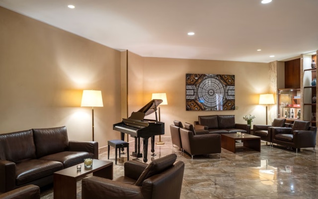 Отель UNA Hotels Galles Milano