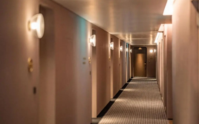 L7 WEST LAKE HANOI By LOTTE HOTELS