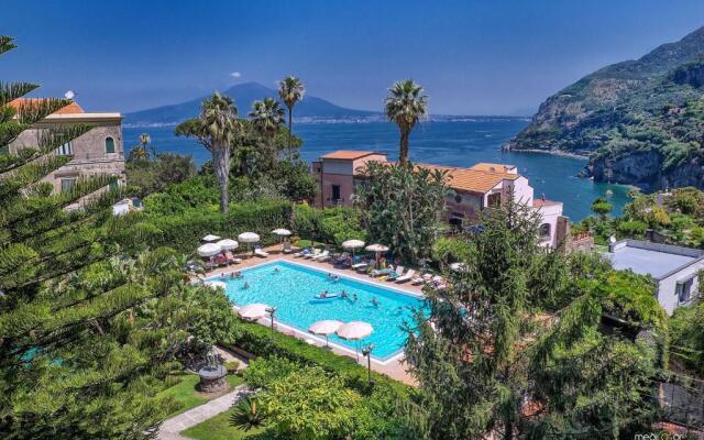 Hotel Aequa