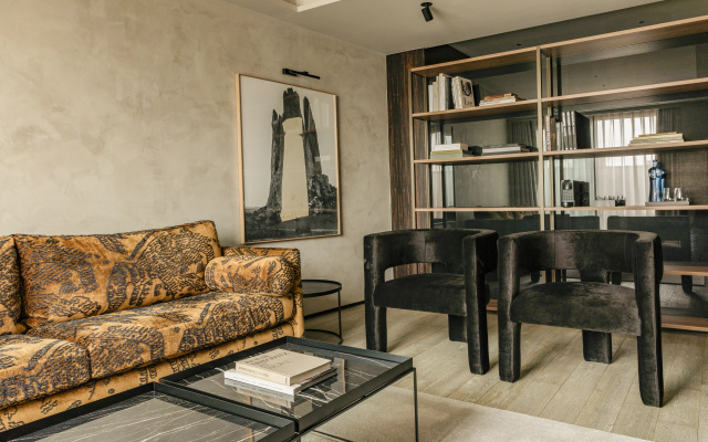 Bagues, a Small Luxury s of the World