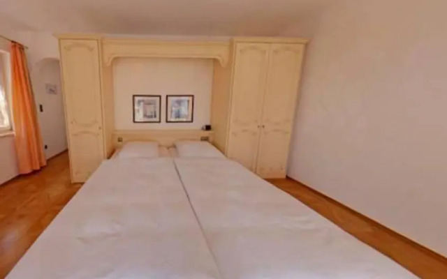 Strand Hotel Amelia