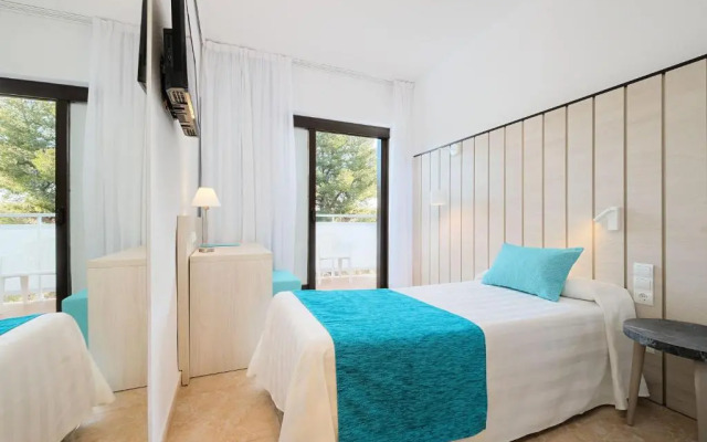 azuLine Hotel Bergantín