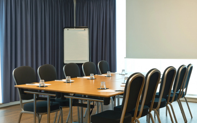 B&B Hotel Warrington Hotel