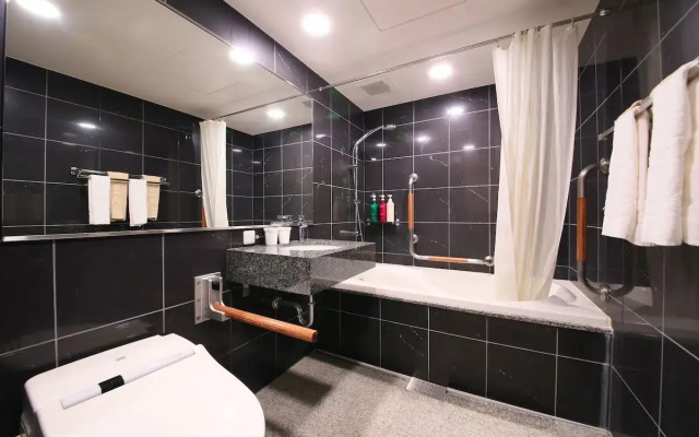 APA Hotel Nihonbashi Hamacho Ekiminami