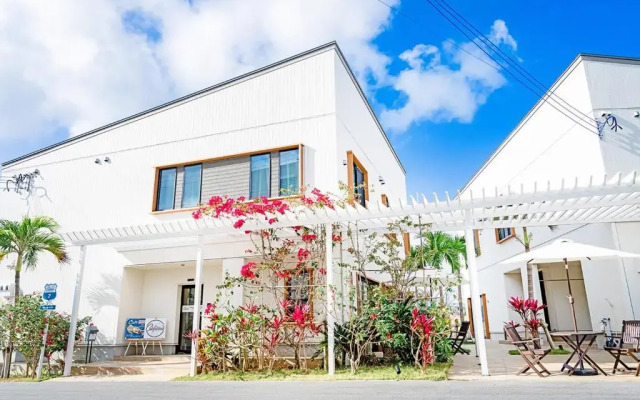 Hotel California Miyakojima Resort