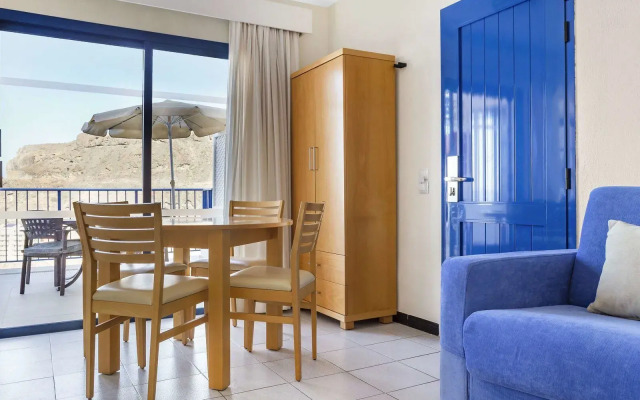 Apartments at Cala Blanca