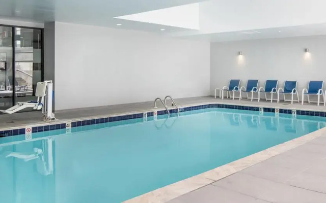 Embassy Suites by Hilton Philadelphia Valley Forge