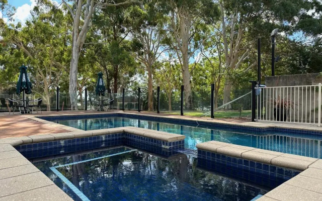 The Grand Oaks Resort