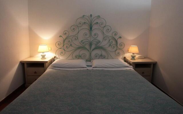Hotel Delle Rose a Luxury Boutique Hotel