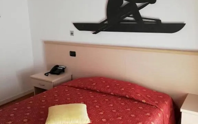Hotel Fioroni