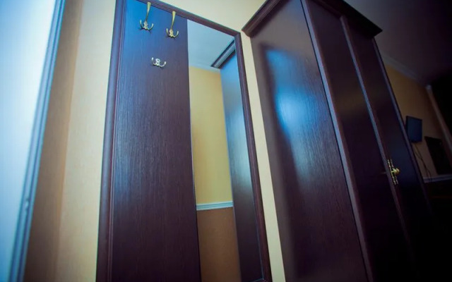 Отель ЖанТамАль