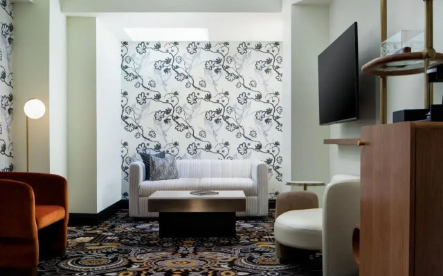 The Lasalle Hotel, Bryan College Station, A Tribute Portfolio Hotel