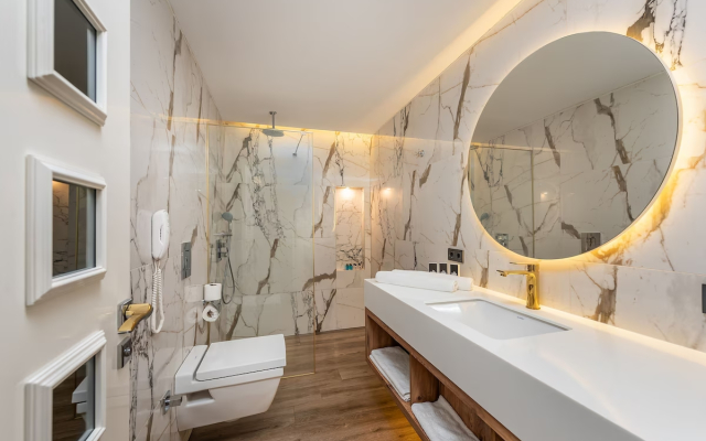 Elite Luxury Suite & Spa