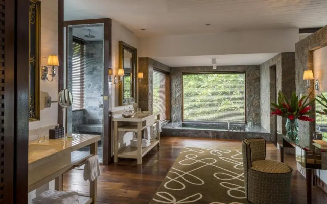 Four Seasons Resort Seychelles