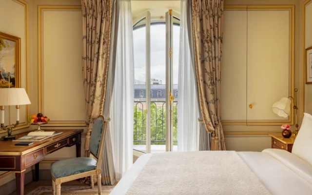 Отель Ritz Paris