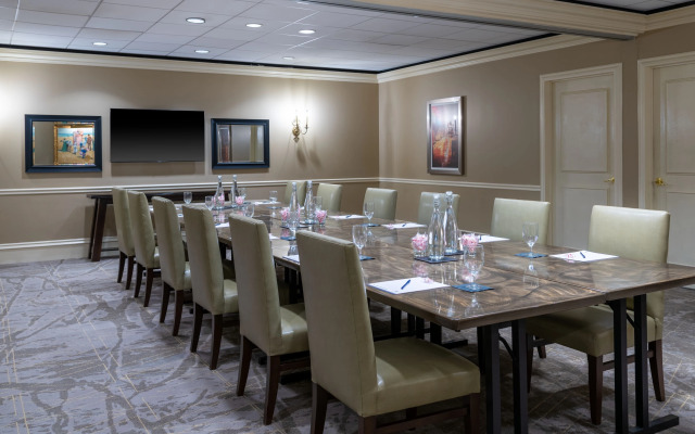 The Capital Suites Hotel