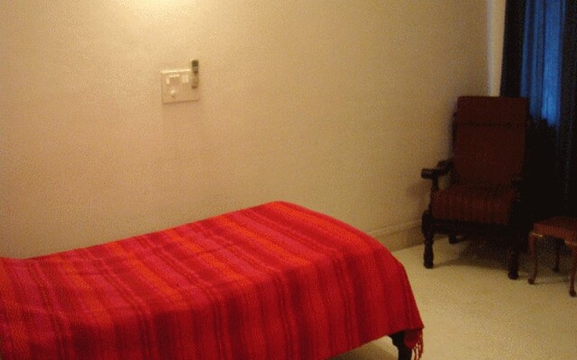 Mathyoo Residential Suites