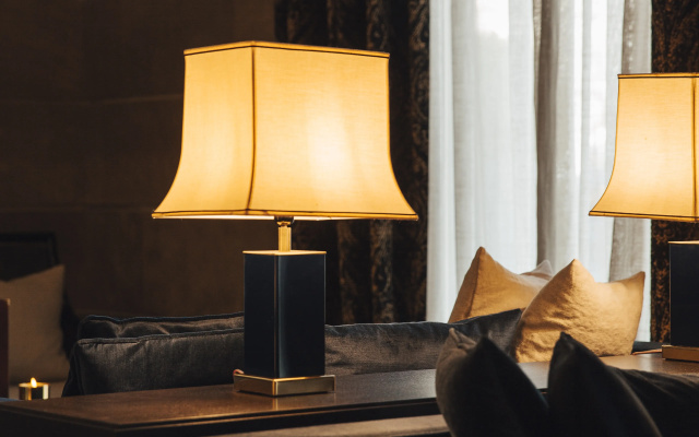 Bagues, a Small Luxury s of the World