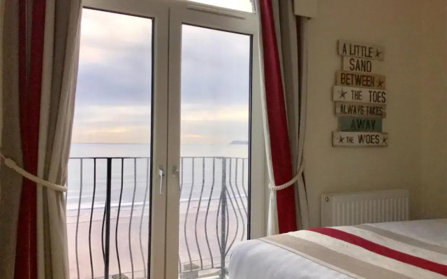 Redcliffe Hotel