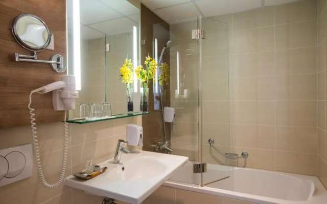 Expo Tower by Mellow Mood Hotels