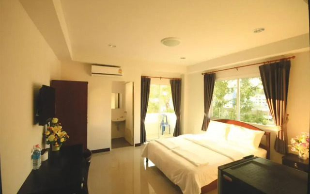 Baan Samrarn