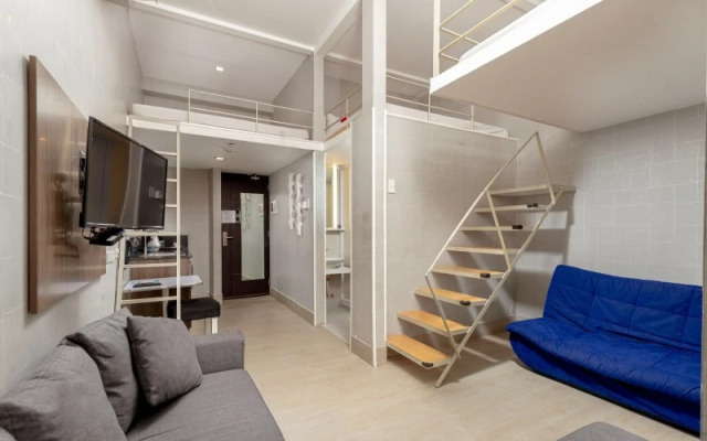 Selah Pods Hotel Manila