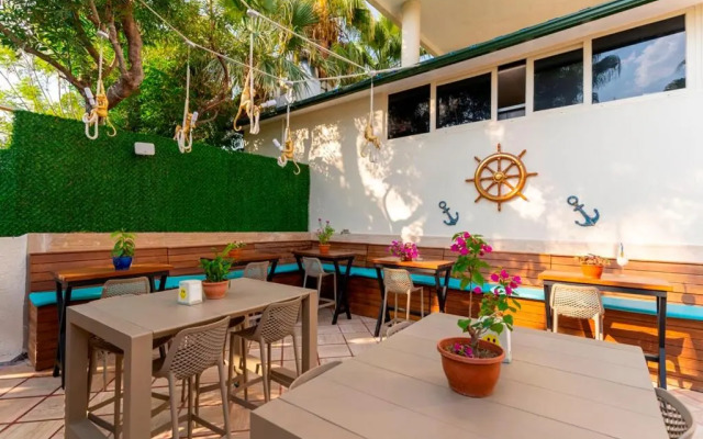 Отель L'ancora Beach