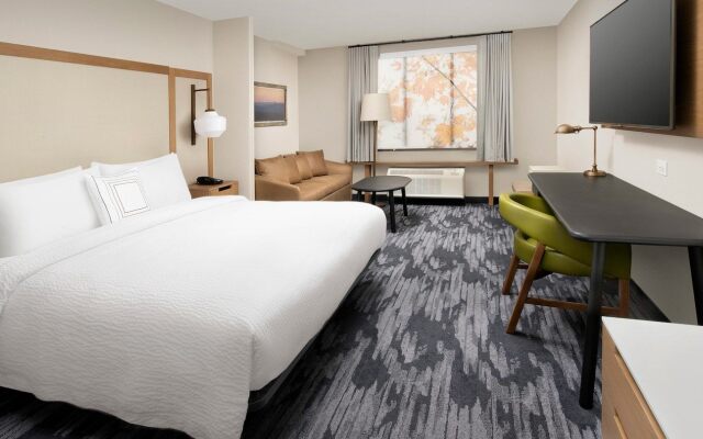 Fairfield Inn & Suites by Marriott Alexandria Landmark