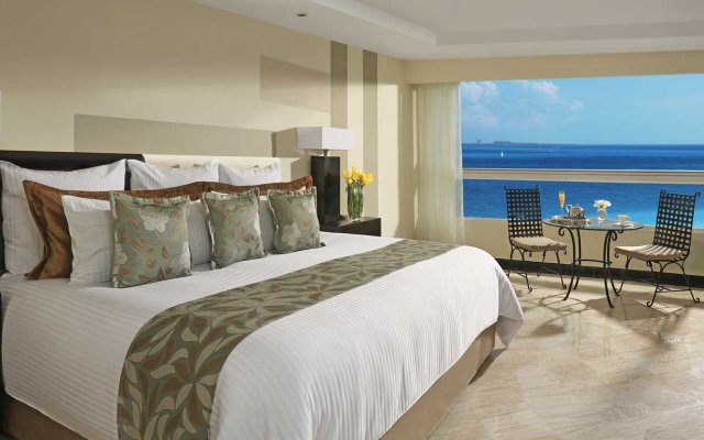 Dreams Sands Cancun Resort & Spa - All Inclusive