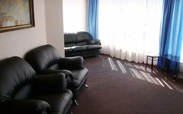 Atelika Crocus Hotel