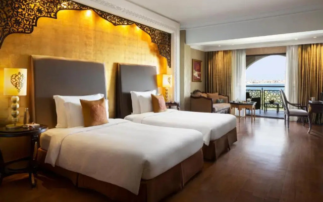 Jumeirah Zabeel Saray Royal Residences